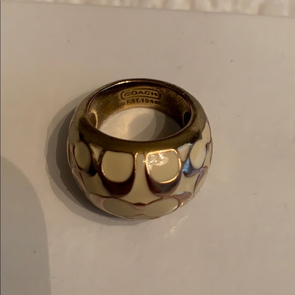 Coach ring - Picture 3 of 4